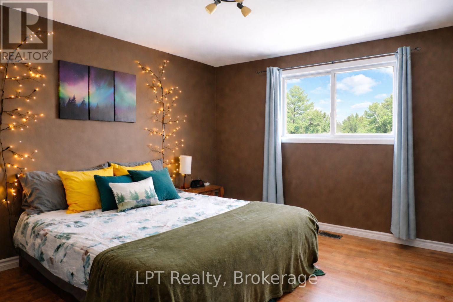 167 Singleton Drive, Belleville, Ontario  K8N 5H4 - Photo 9 - X13000266