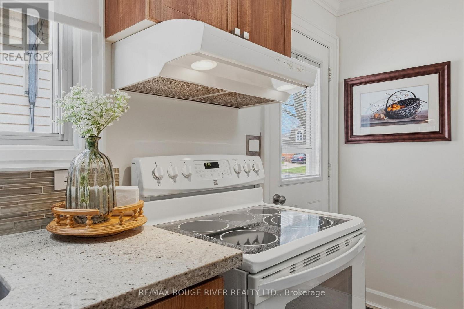 608 Elizabeth Street, Cobourg, Ontario  K9A 4S1 - Photo 12 - X13000272