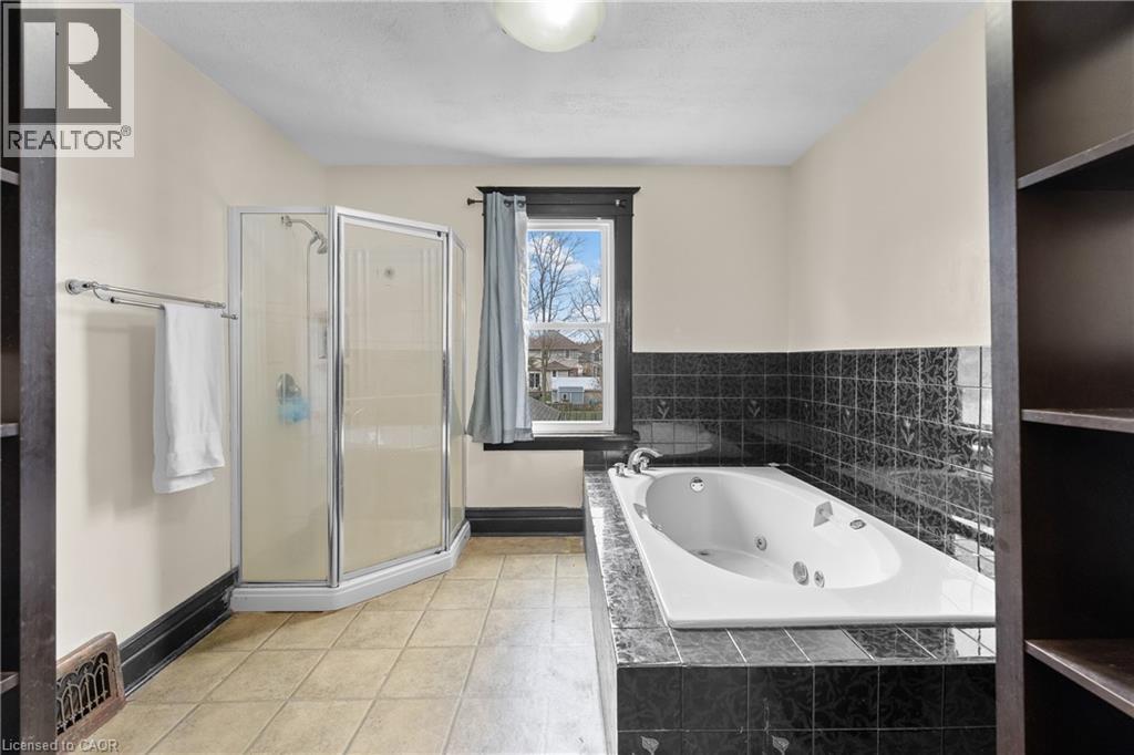 4725 Third Avenue, Niagara Falls, Ontario  L2E 4L7 - Photo 21 - 40820255