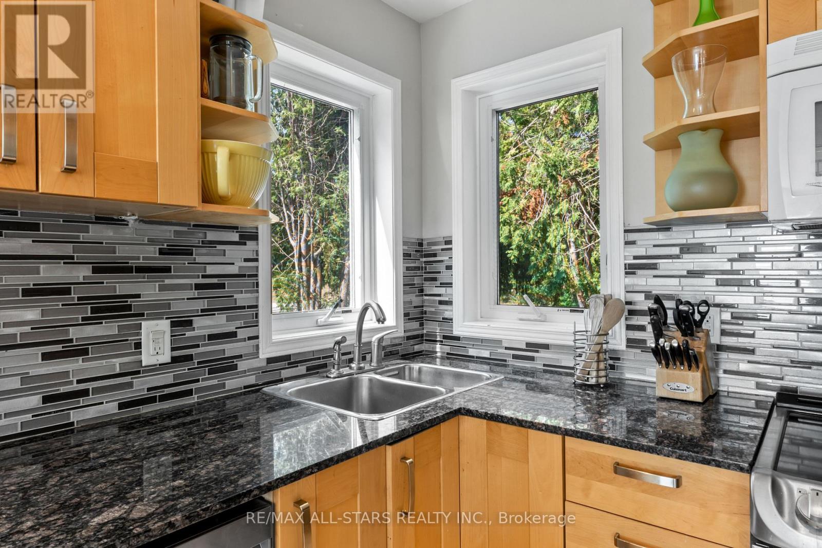 9 Briar Street, Kawartha Lakes, Ontario  K0M 1G0 - Photo 14 - X13000518