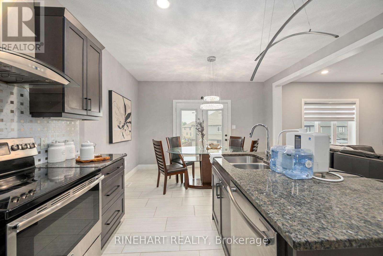 2512 Holbrook Drive, London South, Ontario  N6M 0E6 - Photo 11 - X13000454