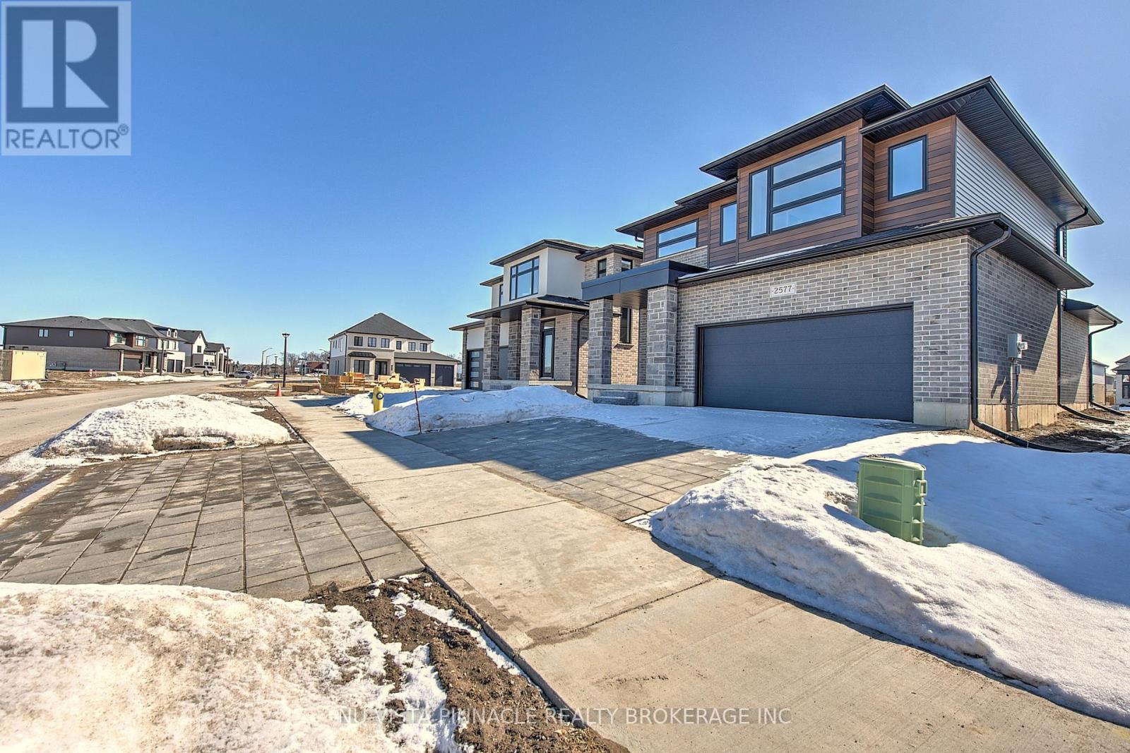 2577 Buroak Drive, London North, Ontario  N6G 3W1 - Photo 3 - X13000550