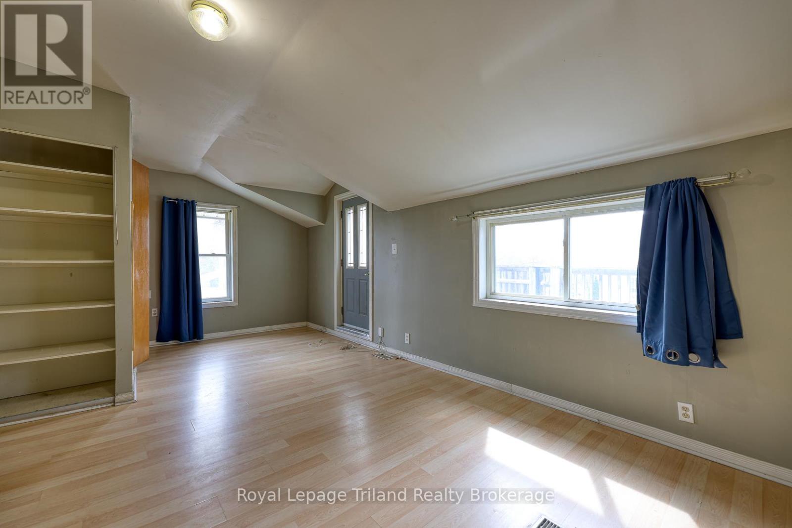 55 Oxford Street, Woodstock, Ontario N4S 6A4 - Photo 20 - X12996104