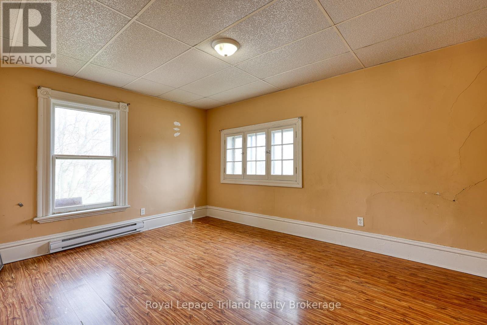 55 Oxford Street, Woodstock, Ontario N4S 6A4 - Photo 25 - X12996104