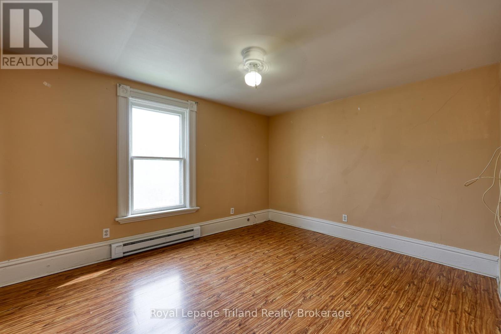 55 Oxford Street, Woodstock, Ontario N4S 6A4 - Photo 28 - X12996104