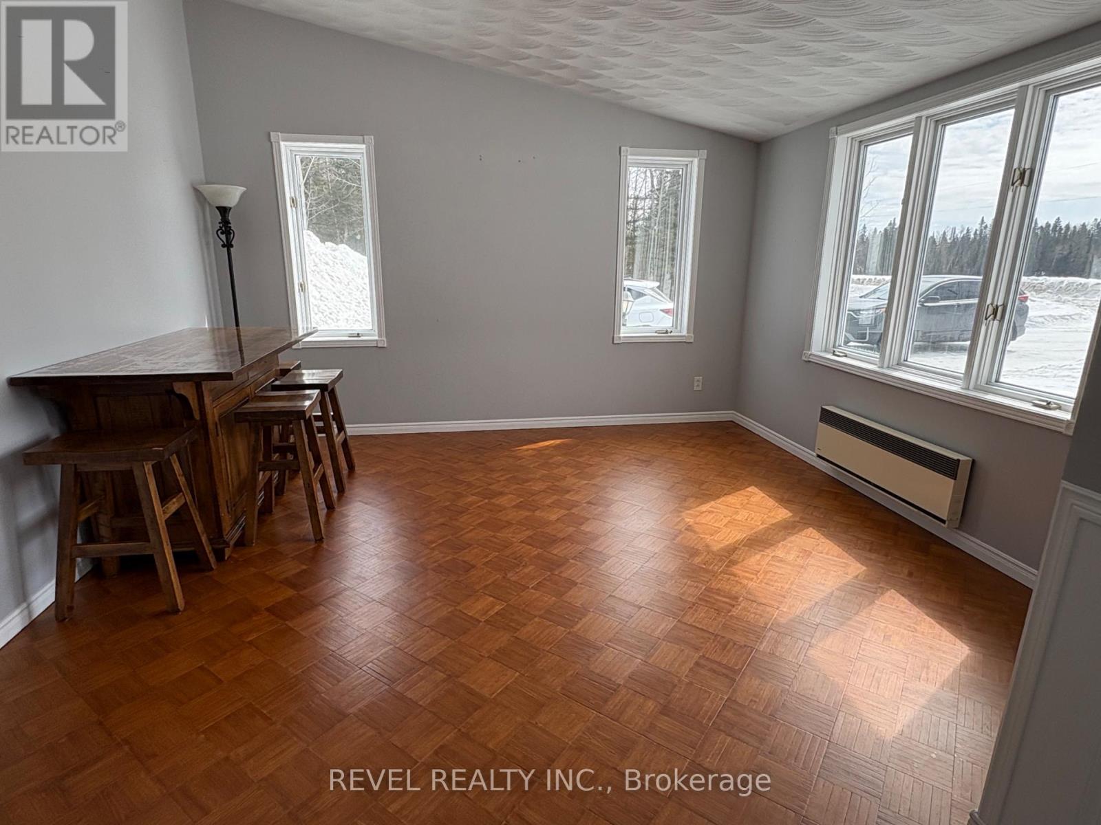 385 Nahma Road, Cochrane, Ontario  P0L 1C0 - Photo 3 - T13000344