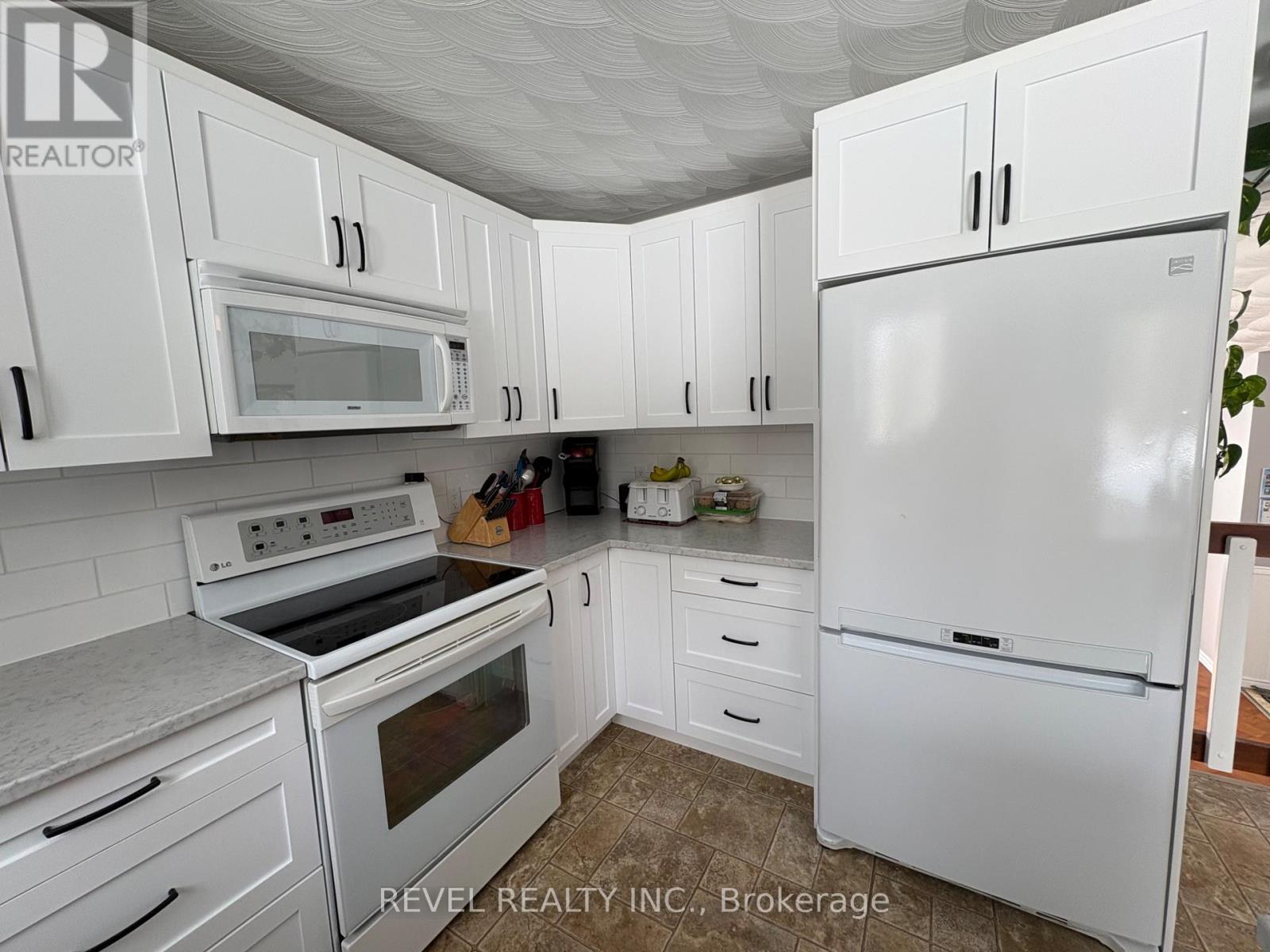 385 Nahma Road, Cochrane, Ontario  P0L 1C0 - Photo 6 - T13000344