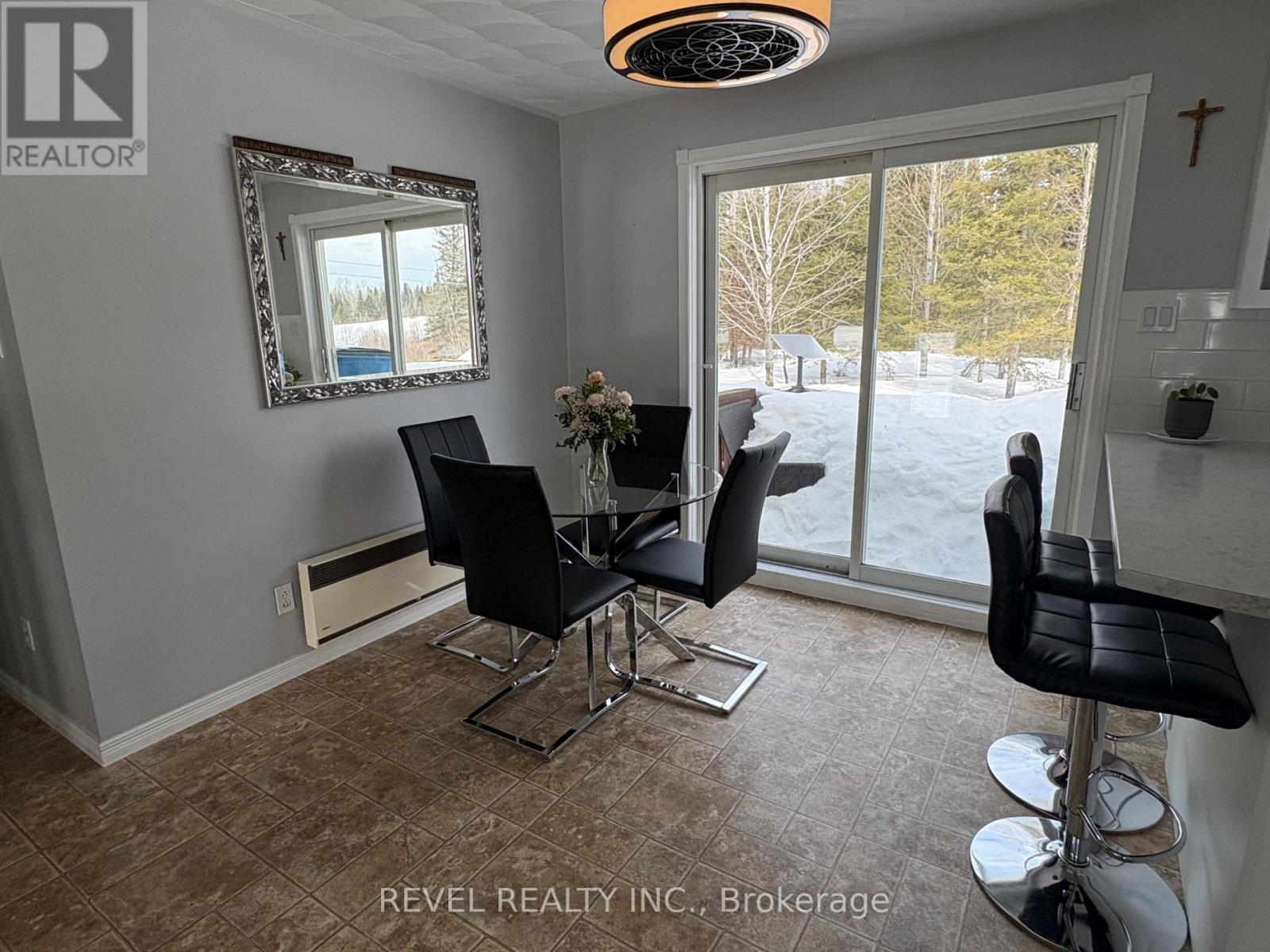 385 Nahma Road, Cochrane, Ontario  P0L 1C0 - Photo 9 - T13000344