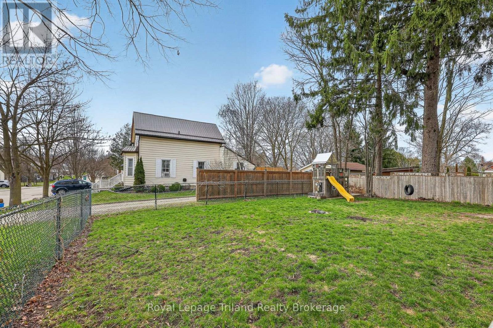 55 Oxford Street, Woodstock, Ontario N4S 6A4 - Photo 46 - X12996104