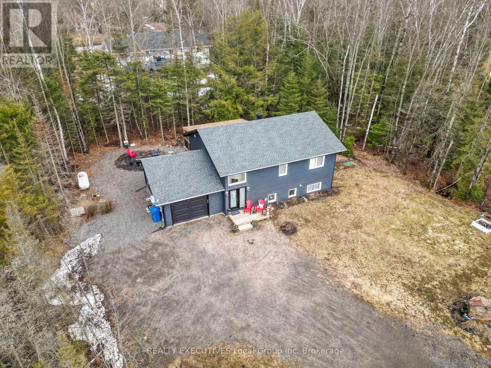 61 Astor Street S, East Ferris, Ontario  P0H 1B0 - Photo 1 - X12997136