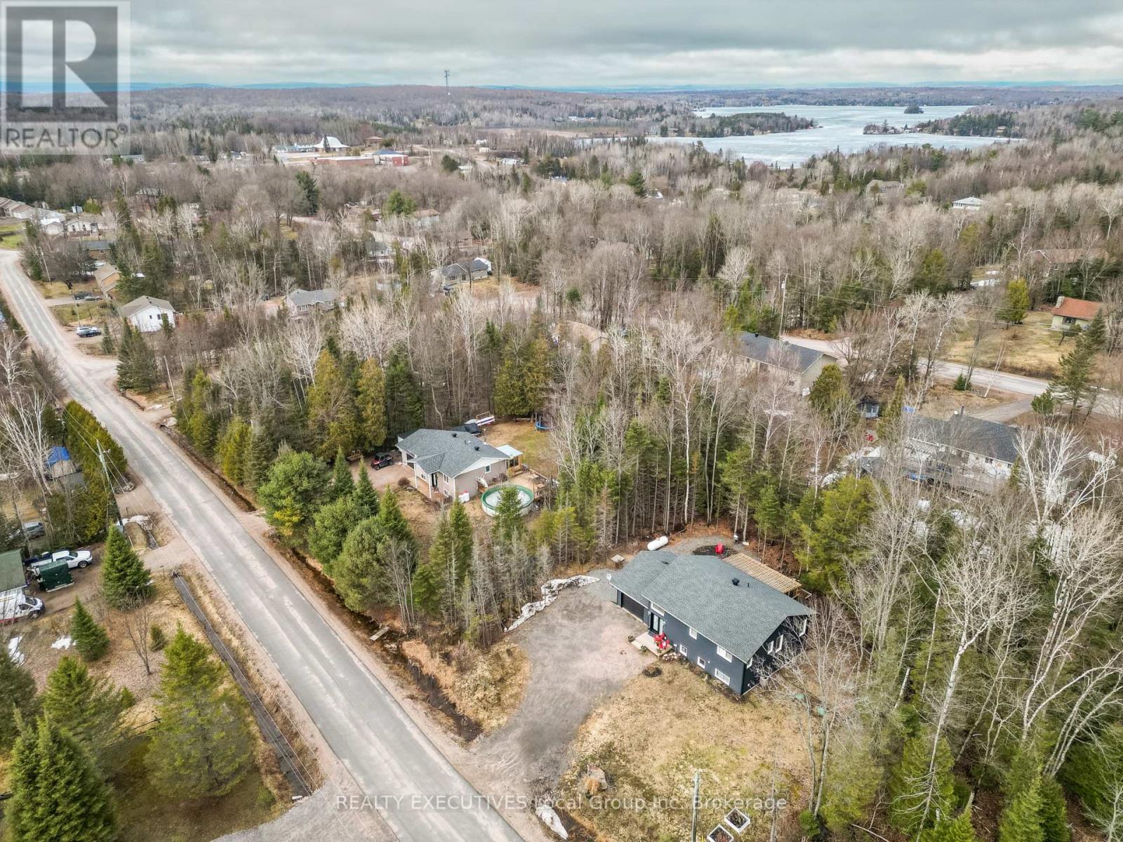 61 Astor Street S, East Ferris, Ontario  P0H 1B0 - Photo 8 - X12997136