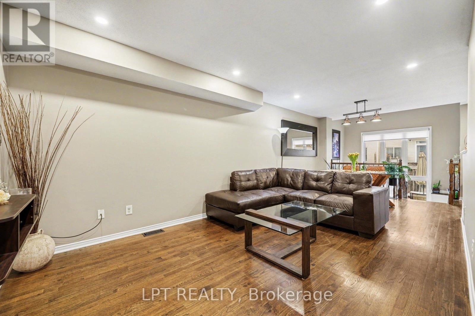 224 Lamplighters Drive, Ottawa, Ontario  K2J 0K7 - Photo 5 - X13000198