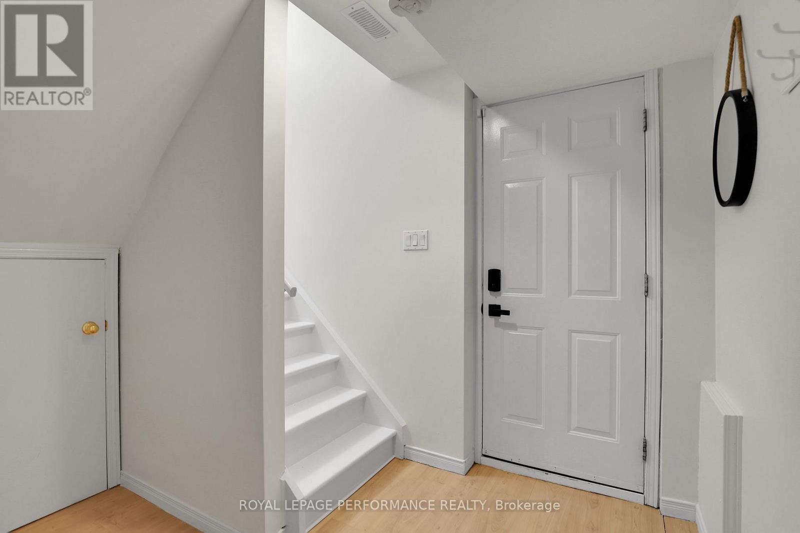 221 Desrosiers Street, Ottawa, Ontario  K1L 7T2 - Photo 21 - X13000220