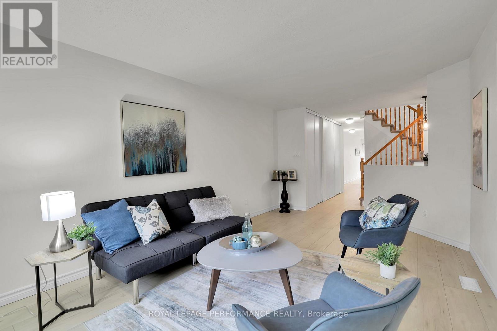 221 Desrosiers Street, Ottawa, Ontario  K1L 7T2 - Photo 4 - X13000220