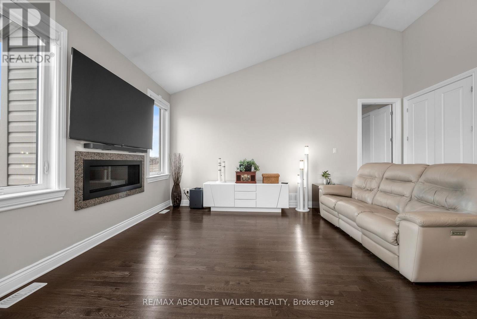 272 Sterling Street, Clarence-Rockland, Ontario  K4K 0H9 - Photo 14 - X13000256