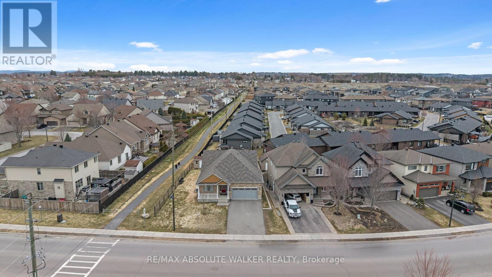 272 Sterling Street, Clarence-Rockland, Ontario  K4K 0H9 - Photo 2 - X13000256