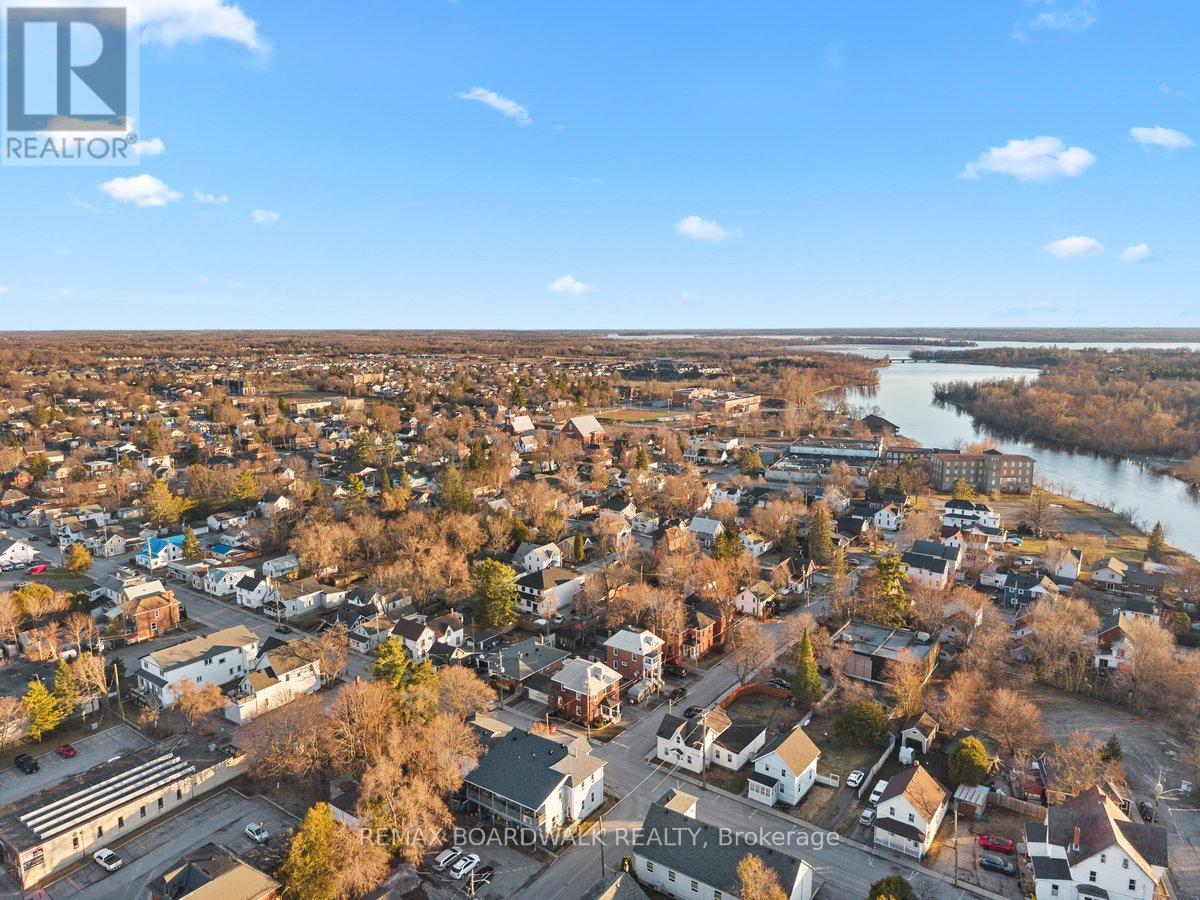 30 Emily Street, Carleton Place, Ontario  K7C 1S2 - Photo 37 - X13000276