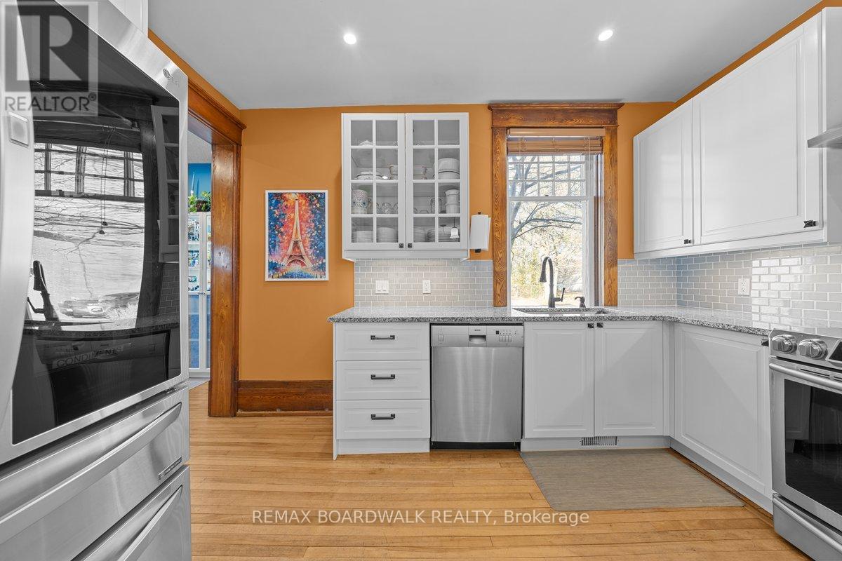 30 Emily Street, Carleton Place, Ontario  K7C 1S2 - Photo 7 - X13000276