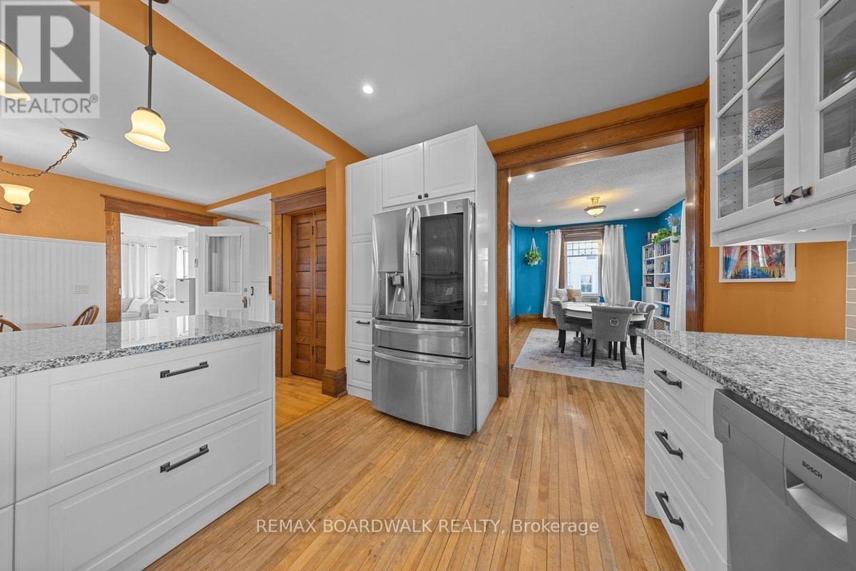 30 Emily Street, Carleton Place, Ontario  K7C 1S2 - Photo 8 - X13000276