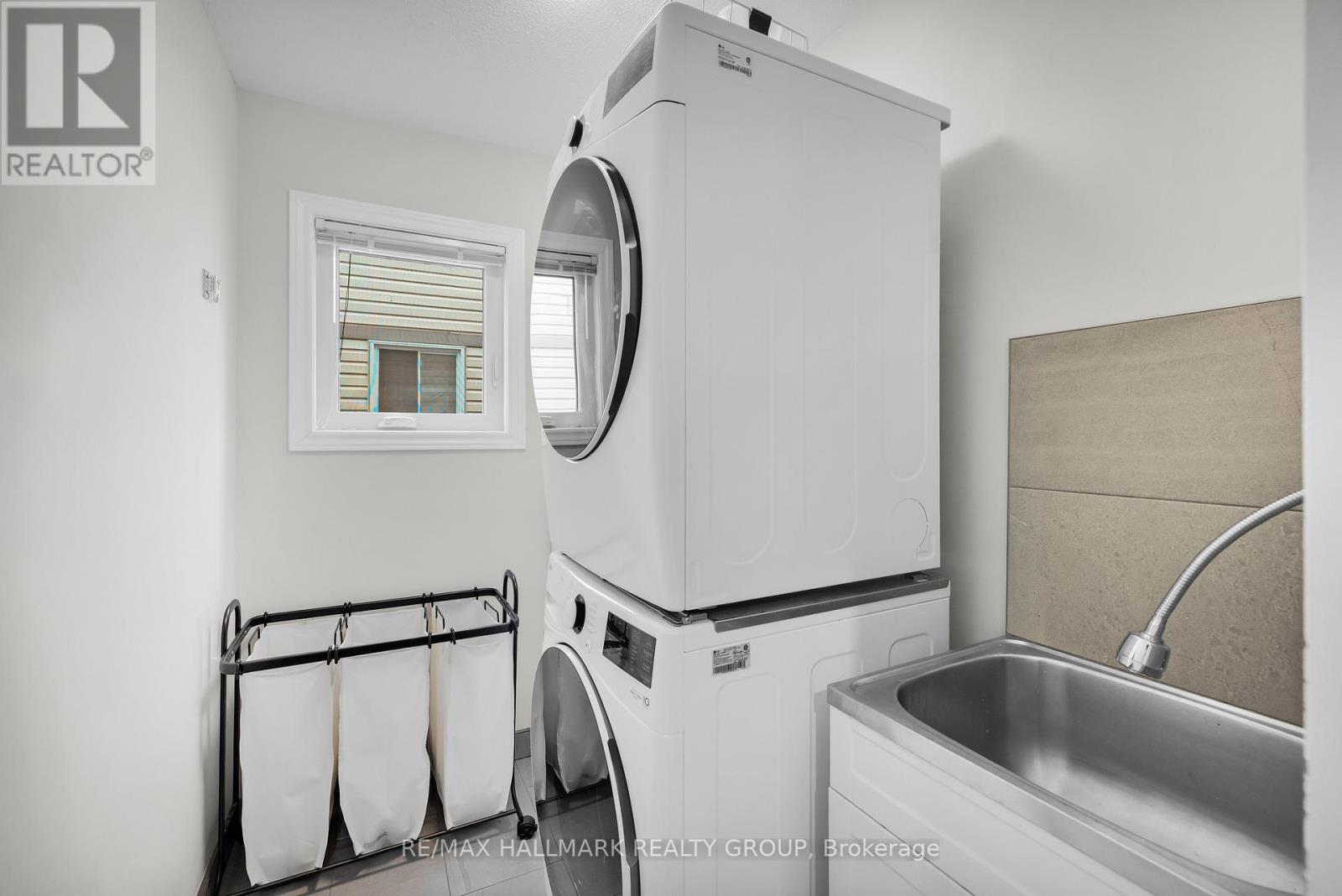 38 Briermoor Crescent, Ottawa, Ontario K1T 3G4 - Photo 22 - X13000330