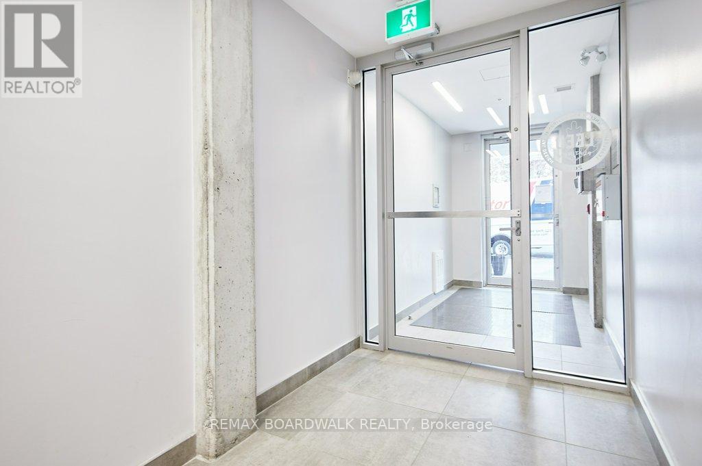 402 - 1000 Wellington St Street W, Ottawa, Ontario K1Y 2X9 - Photo 6 - X13000382