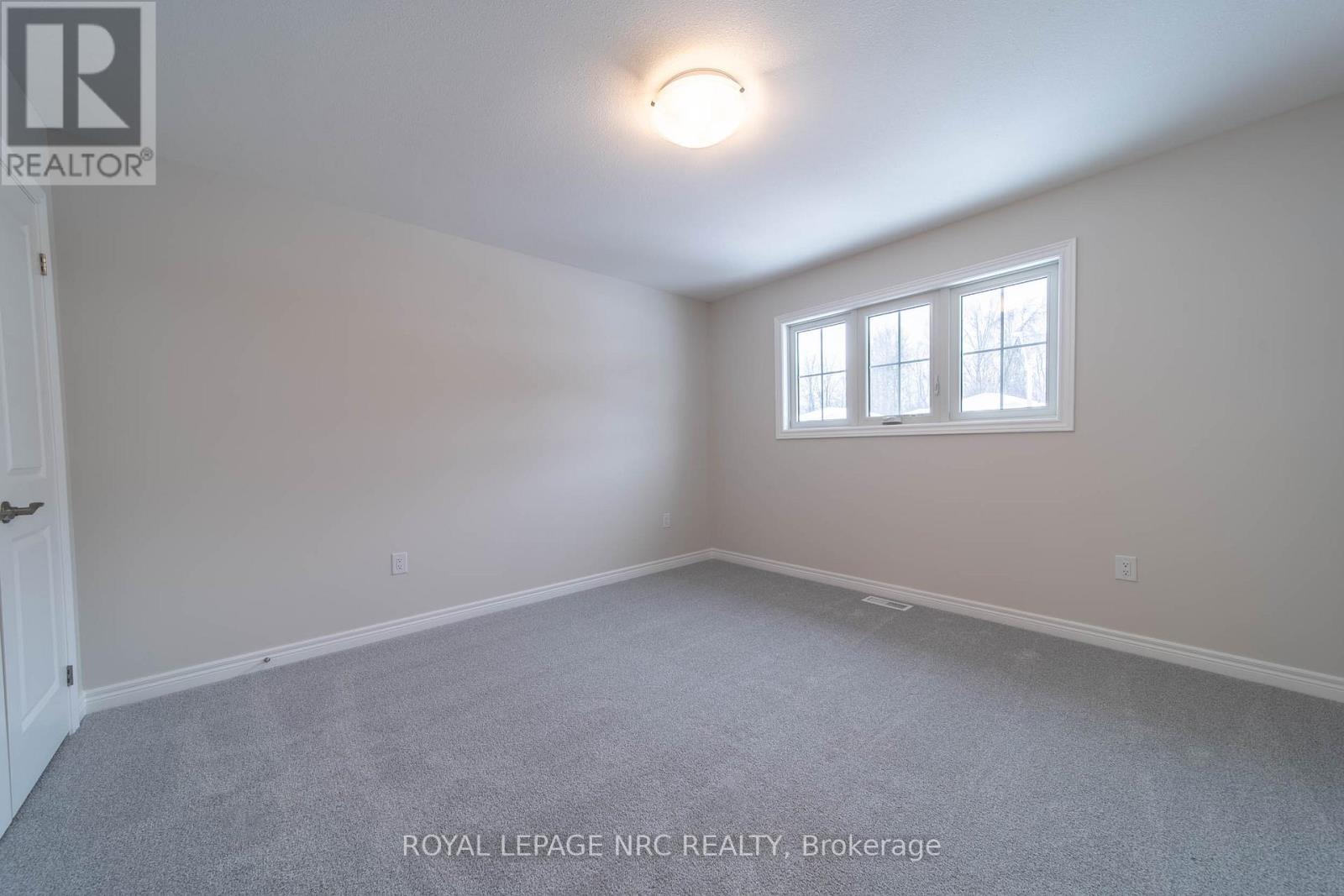 52 Willson Drive, Thorold, Ontario  L2V 0G7 - Photo 13 - X13000564