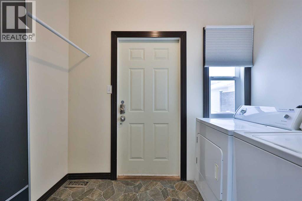 1817 1a Avenue  N, Lethbridge, Alberta  T1H 0A9 - Photo 26 - A2299545