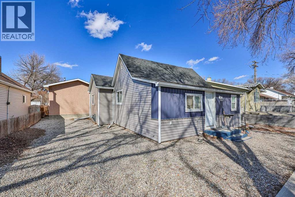 1817 1a Avenue  N, Lethbridge, Alberta  T1H 0A9 - Photo 40 - A2299545
