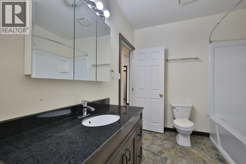 1817 1a Avenue  N, Lethbridge, Alberta  T1H 0A9 - Photo 24 - A2299545