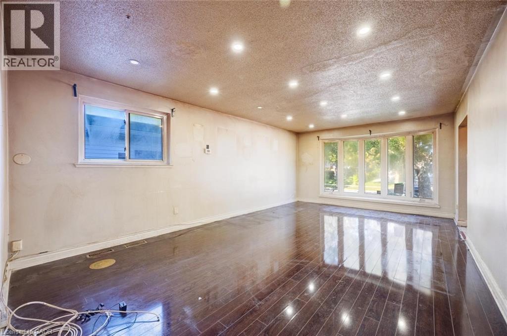 7270 Topping Road, Mississauga, Ontario  L4T 2Y5 - Photo 5 - 40760021