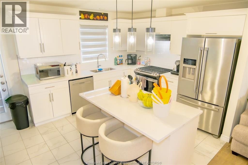 1155 Aspen Ridge Crescent, Lakeshore, Ontario  N0R 1A0 - Photo 8 - 26008194