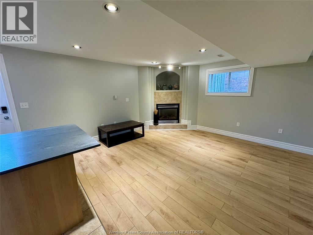 4642 Brunswick Unit# Lower, Windsor, Ontario  N9G 3E3 - Photo 3 - 26008198