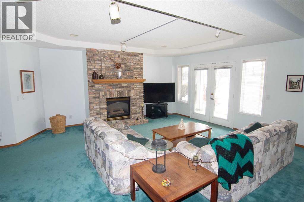 43 Valley Ridge Green NW, Calgary, Alberta  T3B 5L4 - Photo 41 - A2288000