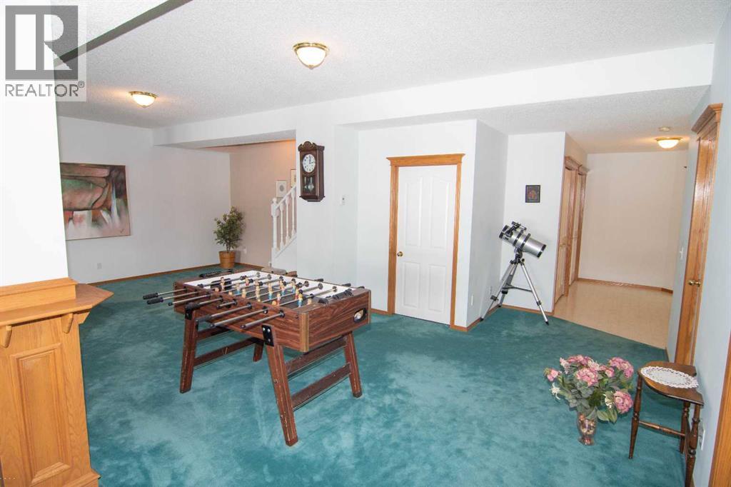 43 Valley Ridge Green NW, Calgary, Alberta  T3B 5L4 - Photo 43 - A2288000