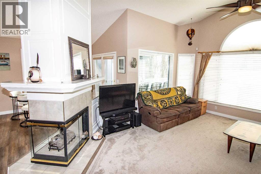 43 Valley Ridge Green NW, Calgary, Alberta  T3B 5L4 - Photo 21 - A2288000