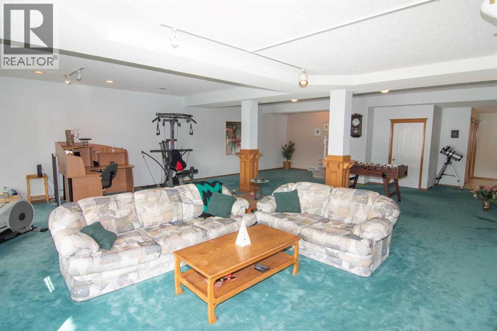 43 Valley Ridge Green NW, Calgary, Alberta  T3B 5L4 - Photo 42 - A2288000