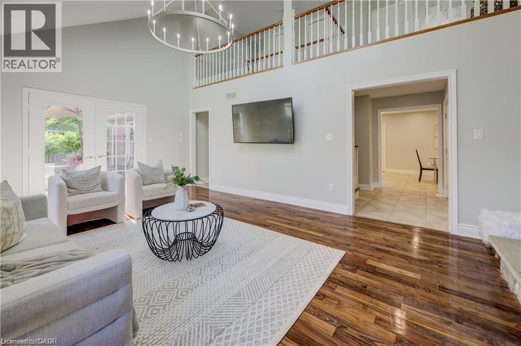 5180 Southgate Avenue, Niagara Falls, Ontario  L2E 7G5 - Photo 3 - 40820985