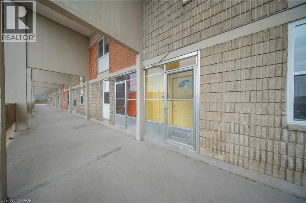 350 Quigley Road Unit# 811, Hamilton, Ontario  L8K 5N2 - Photo 7 - 40819824