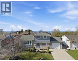 35 VIKING Drive, Grimsby, Ontario