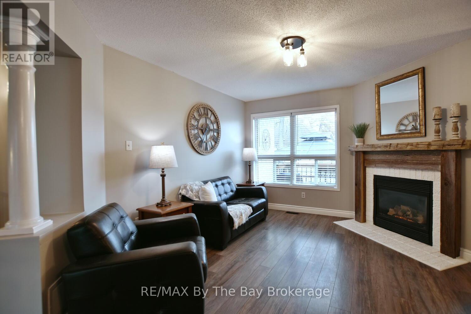 69 Caribou Trail, Wasaga Beach, Ontario  L9Z 1N3 - Photo 19 - S13000372