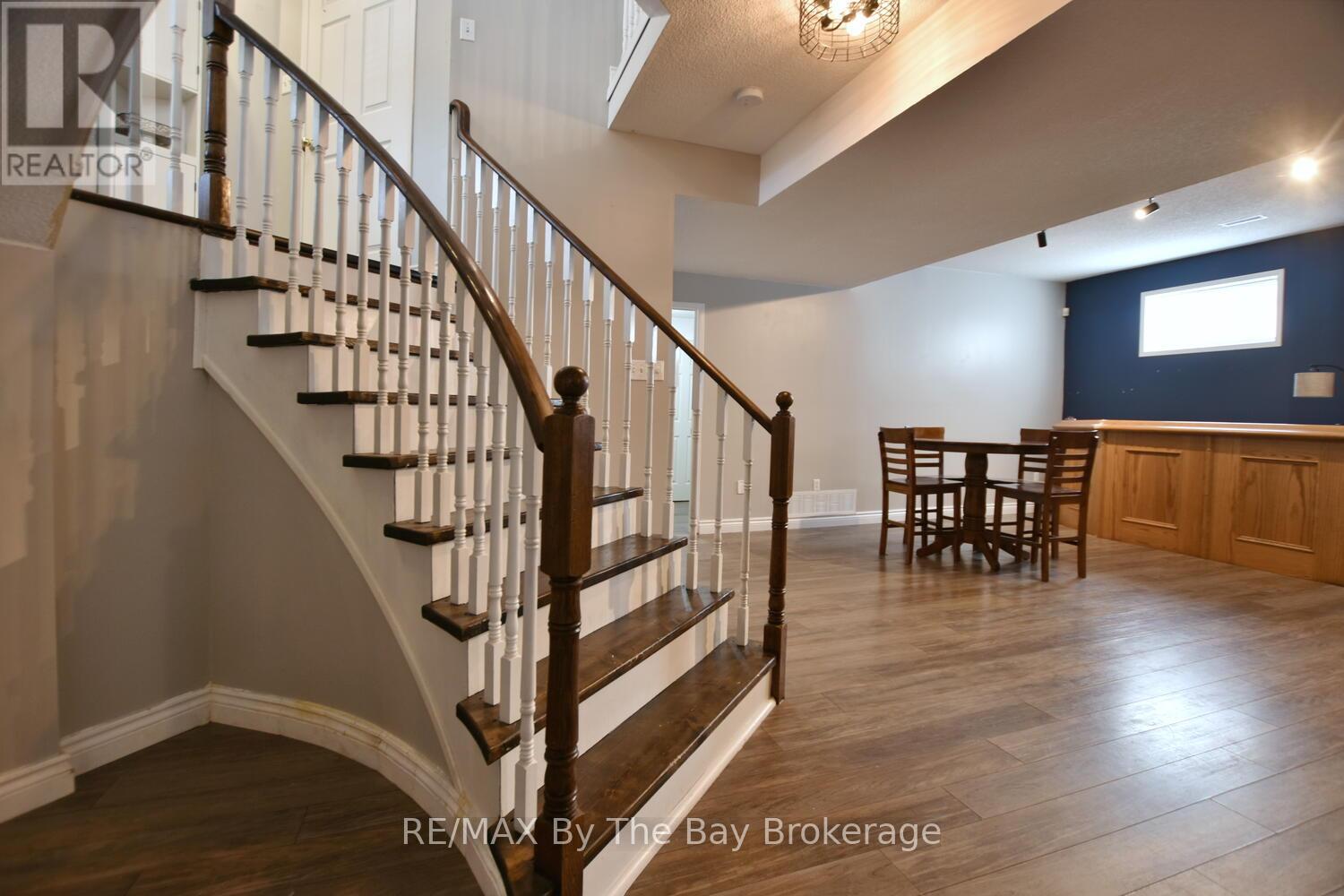 69 Caribou Trail, Wasaga Beach, Ontario  L9Z 1N3 - Photo 27 - S13000372