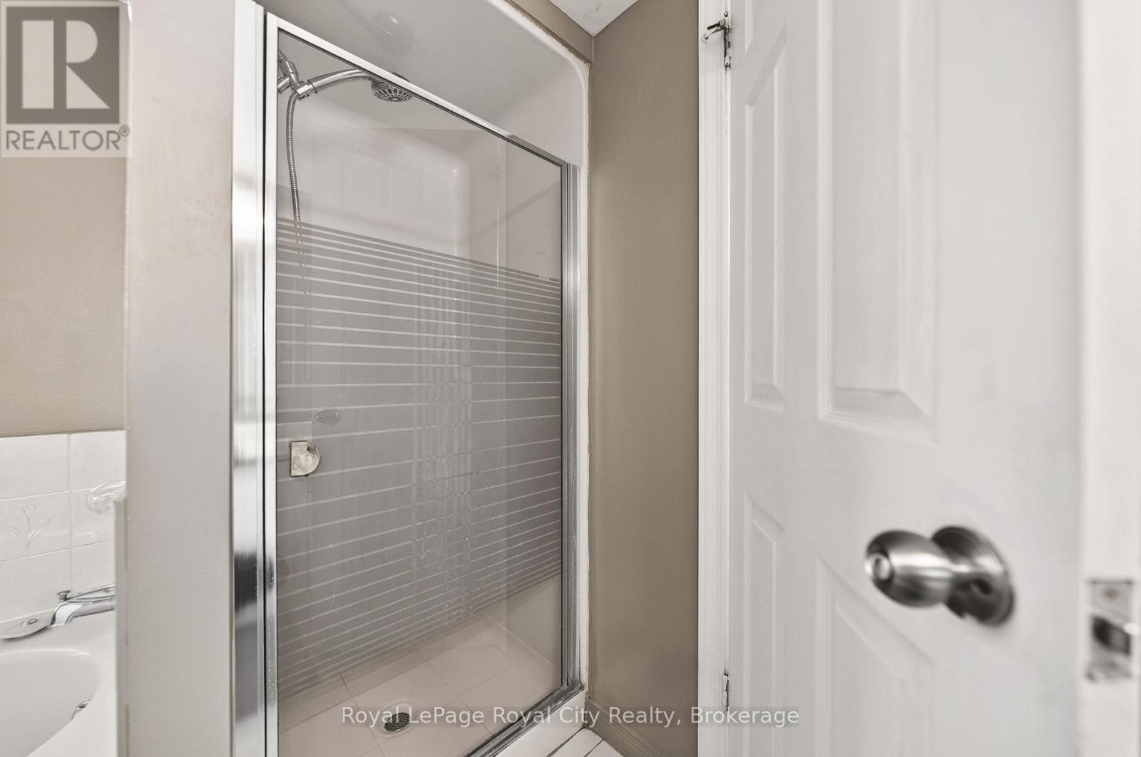 701 - 281 Bristol Street, Guelph, Ontario N1H 8J3 - Photo 26 - X13000328