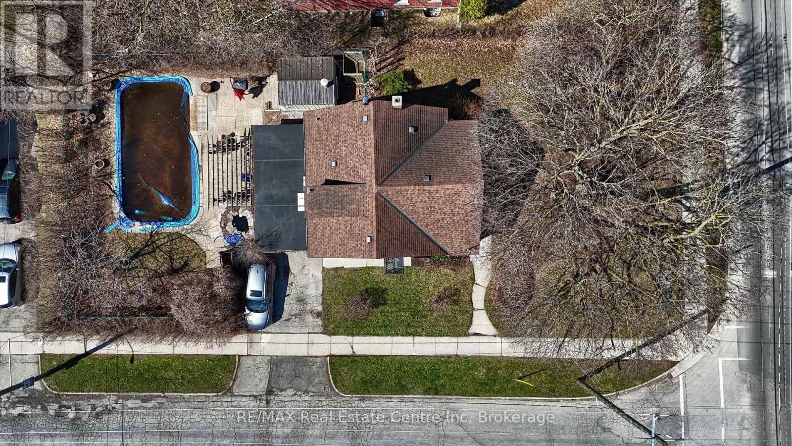 285 Albert Street W, Waterloo, Ontario  N2L 3T9 - Photo 2 - X13000362