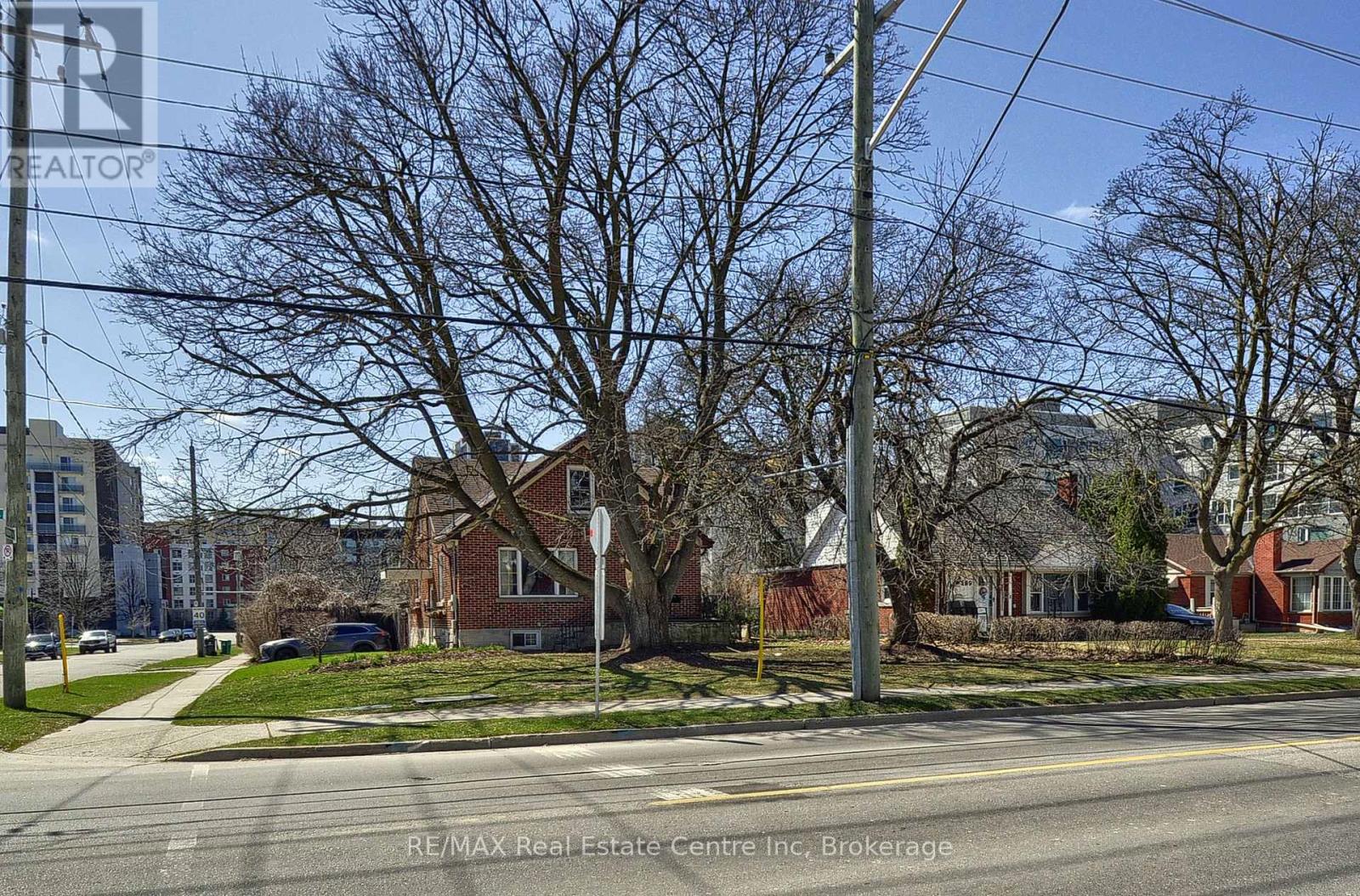 285 Albert Street W, Waterloo, Ontario  N2L 3T9 - Photo 6 - X13000362