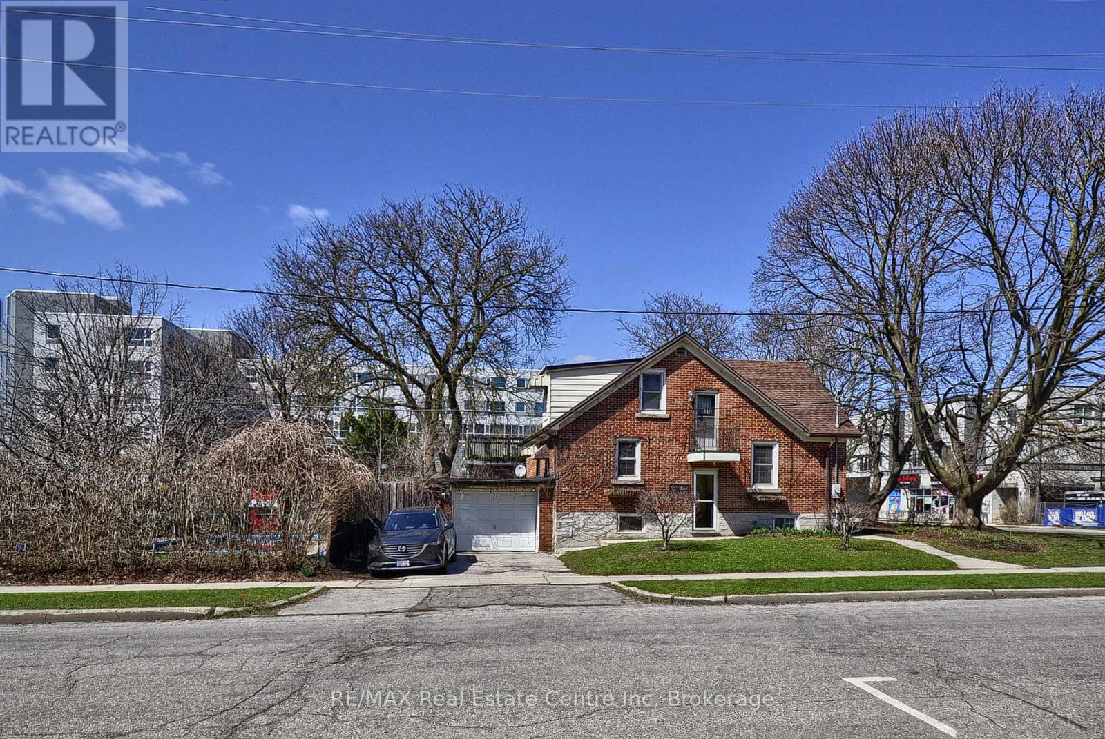 285 Albert Street W, Waterloo, Ontario  N2L 3T9 - Photo 9 - X13000362