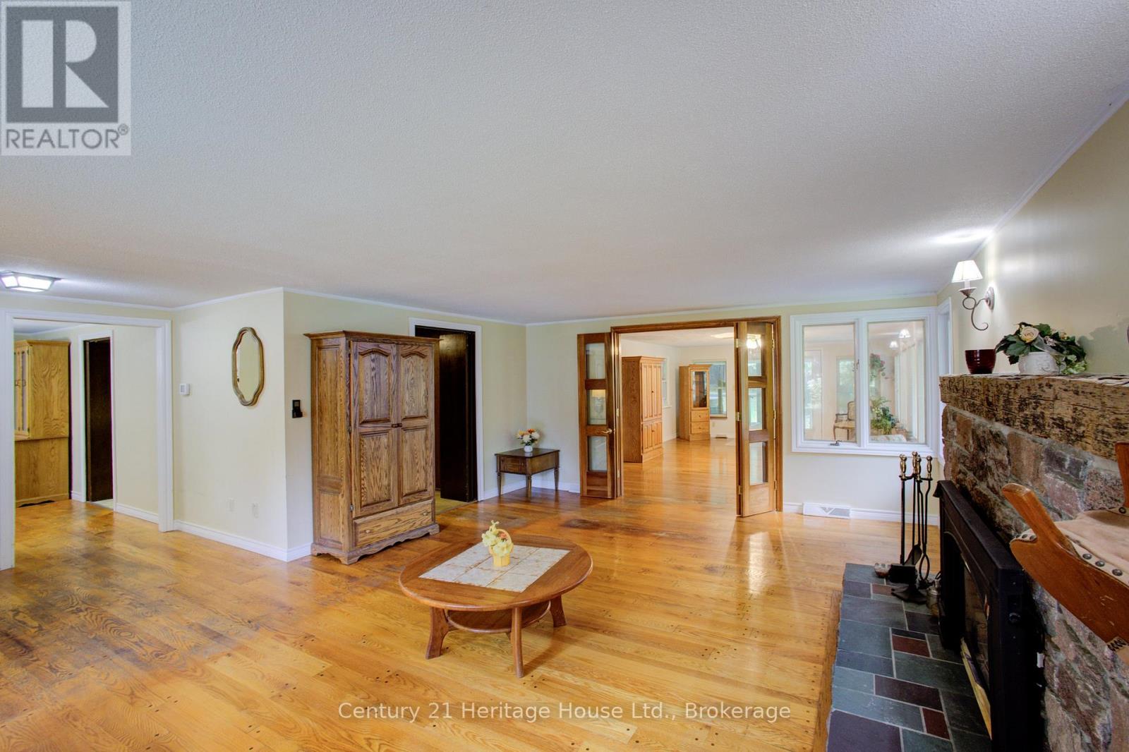 473514 Camp Oliver Road, West Grey, Ontario  N0C 1K0 - Photo 10 - X13000428