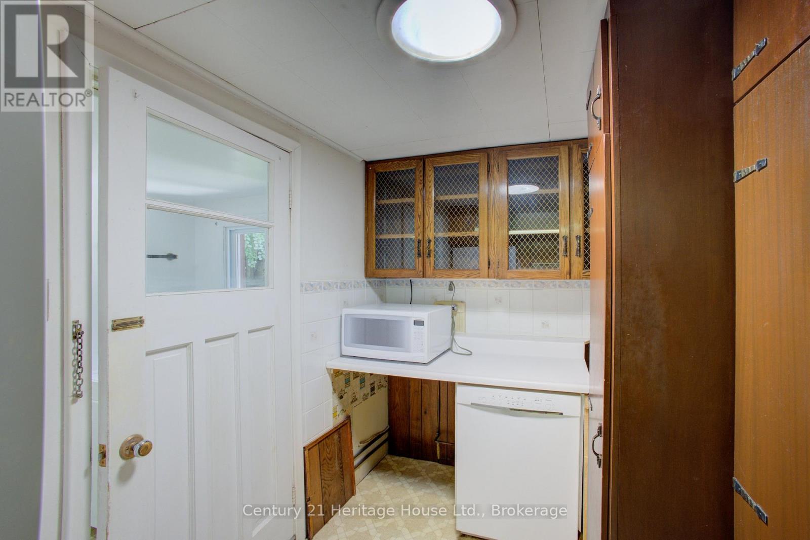 473514 Camp Oliver Road, West Grey, Ontario  N0C 1K0 - Photo 17 - X13000428