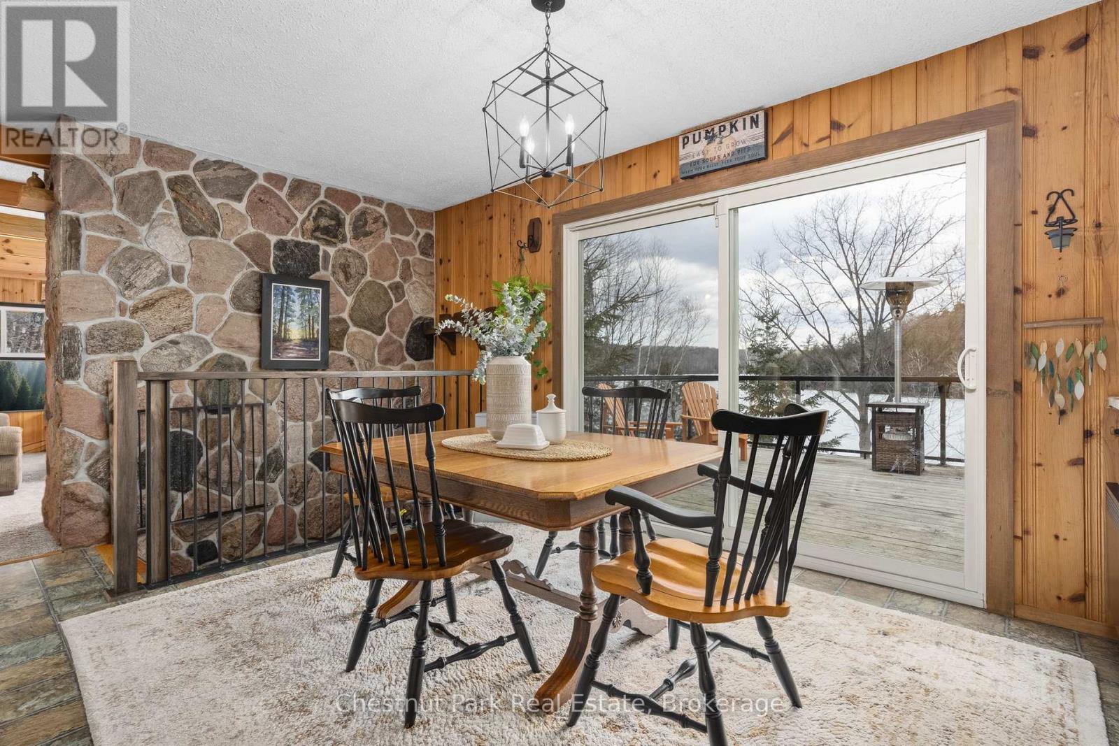 527 Harp Lake Road, Huntsville, Ontario  P1H 2J6 - Photo 5 - X13000598