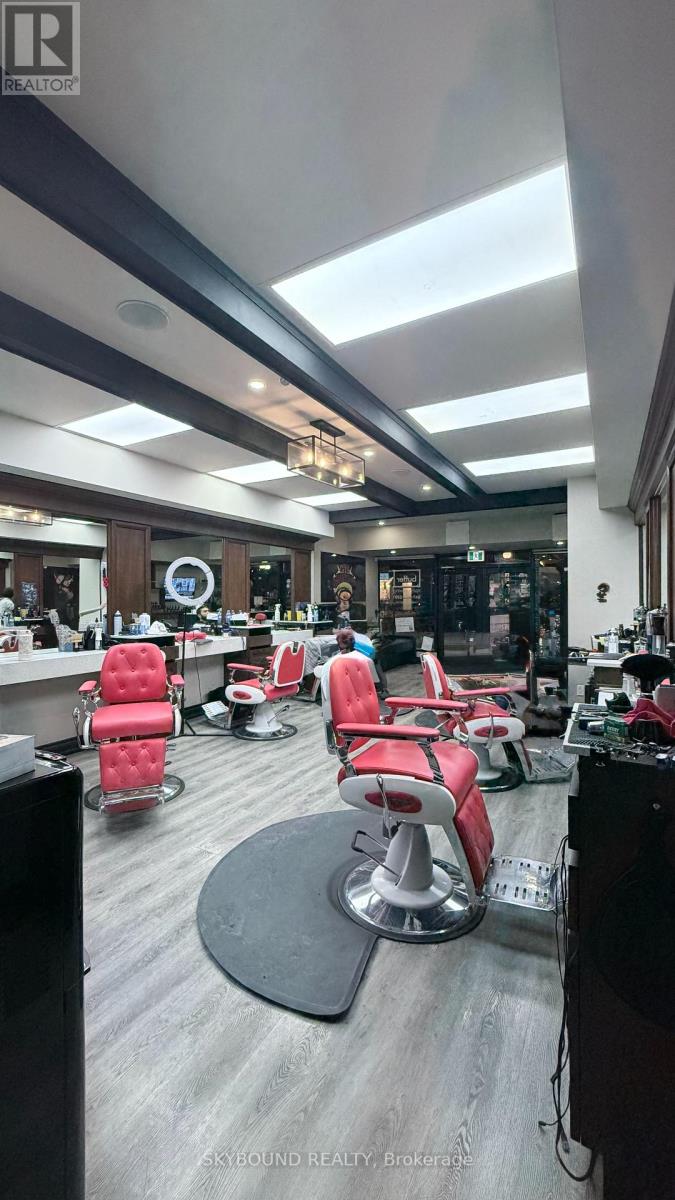 543a College Street, Toronto, Ontario  M6G 1A9 - Photo 28 - C12744024