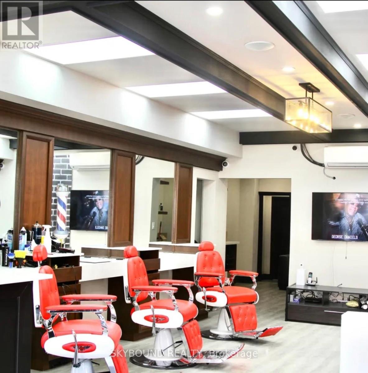 543a College Street, Toronto, Ontario  M6G 1A9 - Photo 5 - C12744024